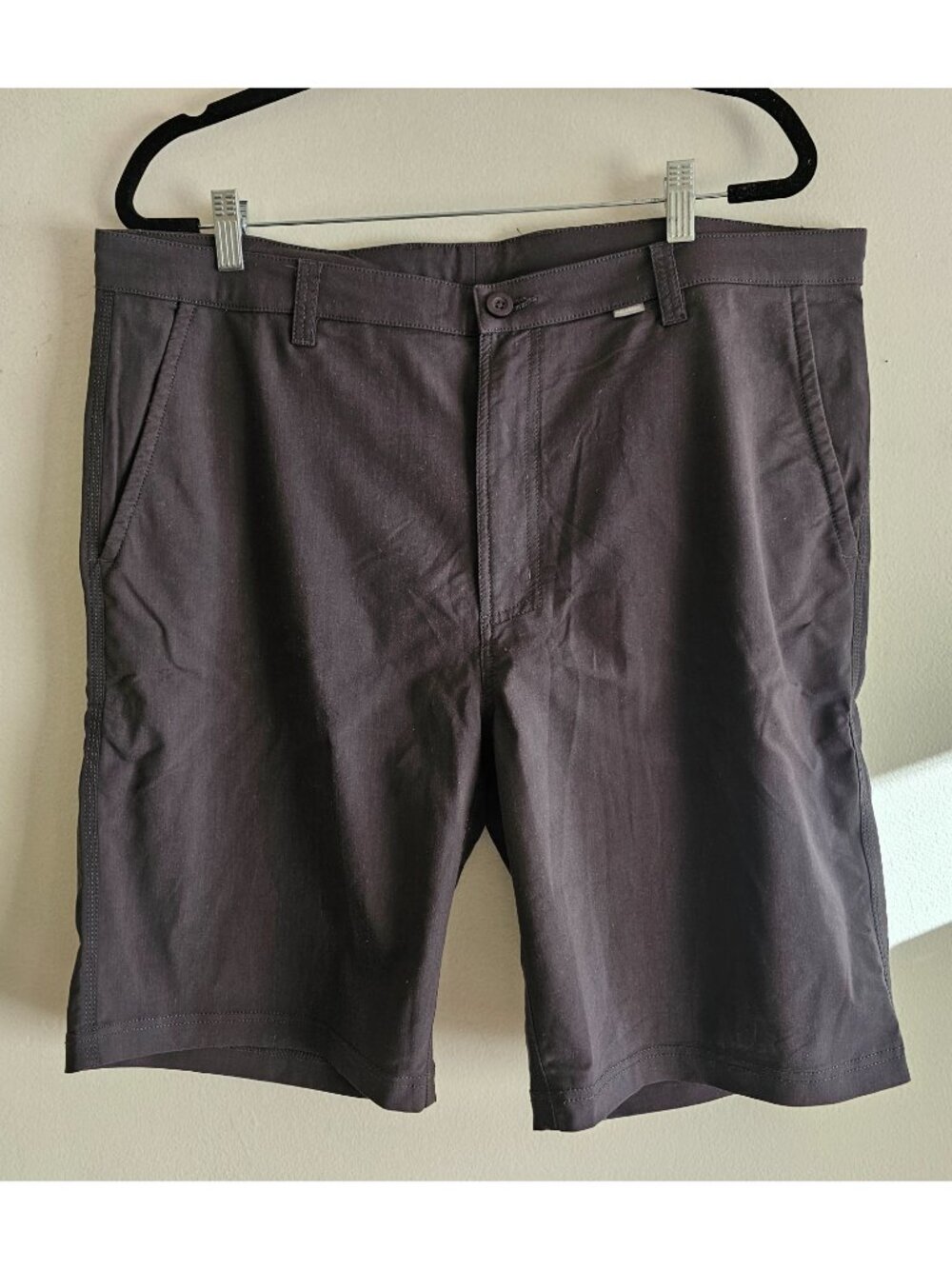 Cariloha Bamboo Viscose Performance Utility Cargo 9" Shorts  38 Grey